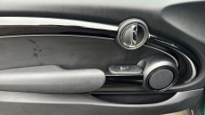 MINI Hatchback 135kW Cooper S Level 2 33kWh 3dr Auto Electric Hatchback